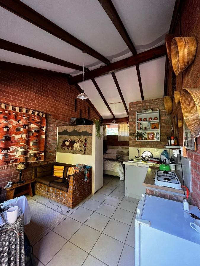 Amani Guest House Кларенс Екстериор снимка