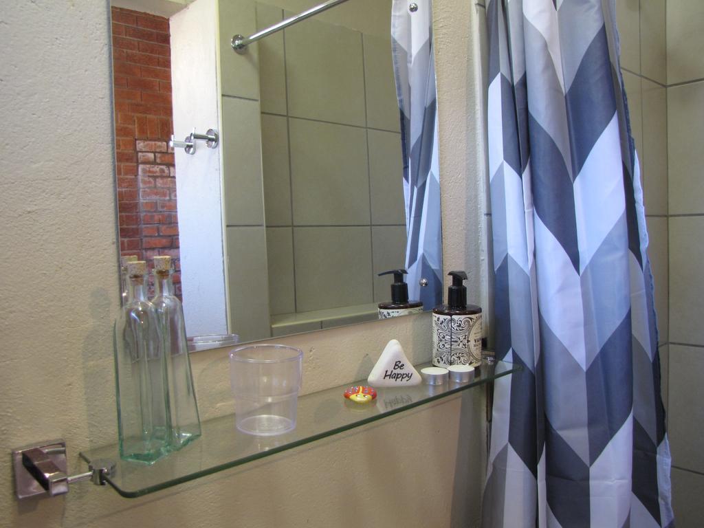 Amani Guest House Кларенс Екстериор снимка